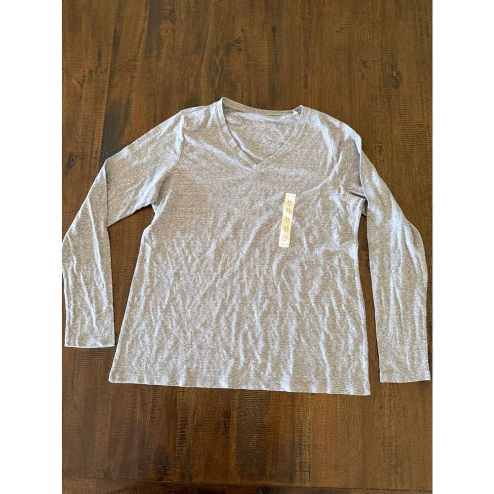 Sonoma Gray Heather V-Neck Tee